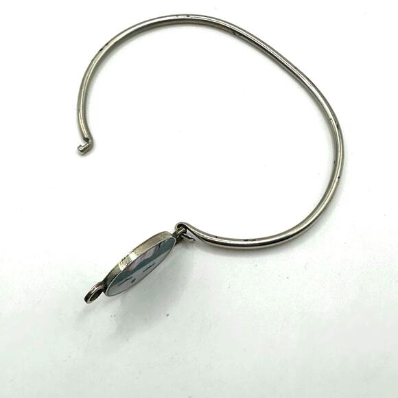 Alpaca Bracelet hooked Silver tone Beach Cloud Face Vintage Mother of Pearl - Picture 3 of 11